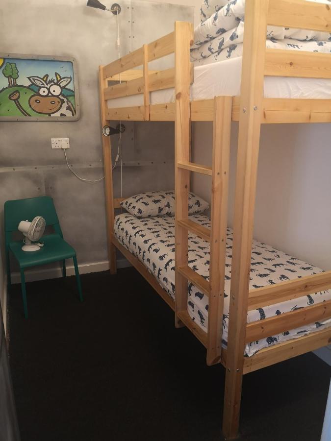 Igloo Hybrid Hostel Нотингам Екстериор снимка